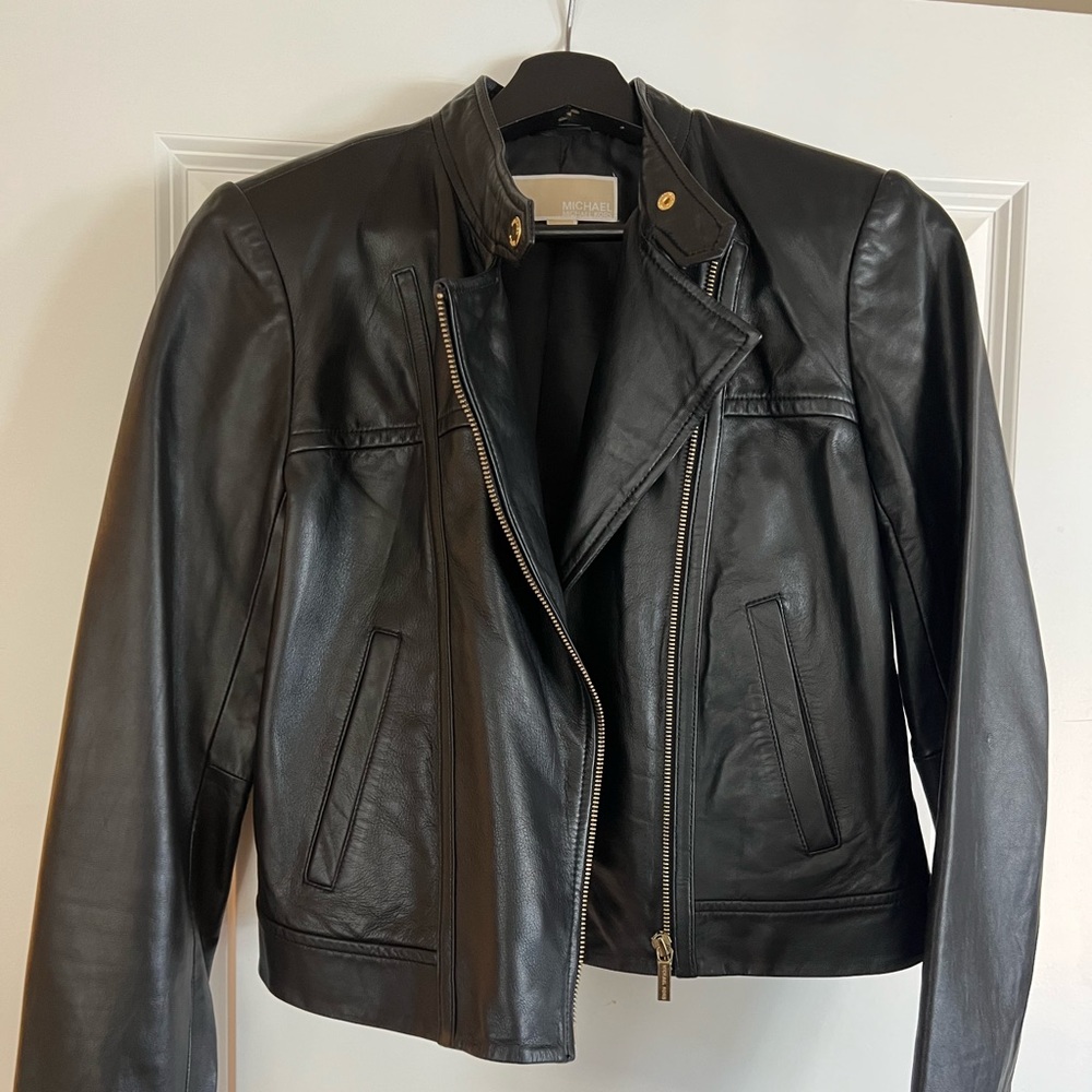 Michael Kors 💯 leather jacket. Brand new